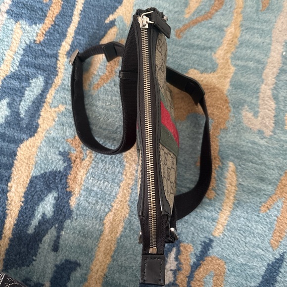 Gucci GG Supreme Flat Web Messenger Bag - Picture 9 of 9